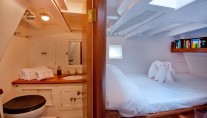 Sailing yacht Oriander -  Double Cabin 2